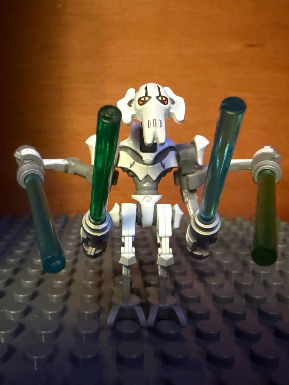 Star Wars General Grievous Mini Figure with Lightsabers